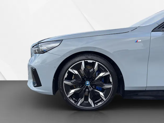 BMW i5 M60 xDrive