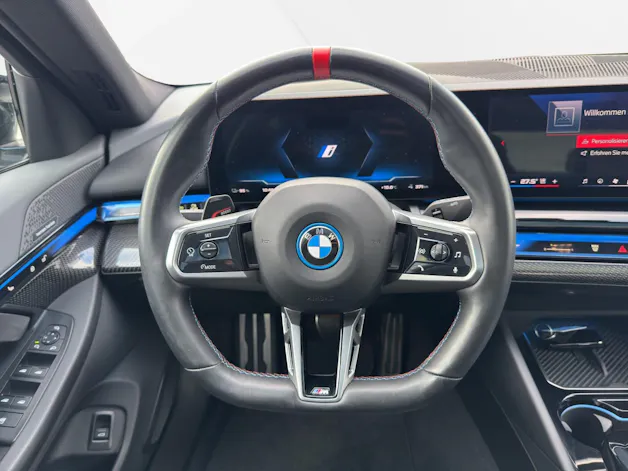 BMW i5 M60 xDrive