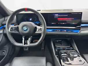 BMW i5 M60 xDrive