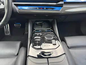 BMW i5 M60 xDrive