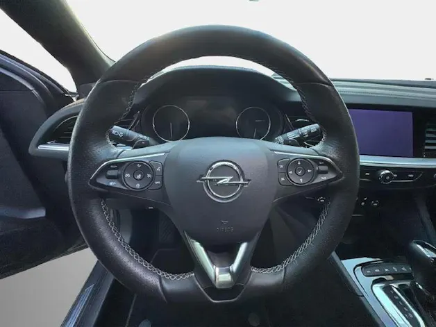 Opel Insignia ST 2.0T/230 GSi 4x4