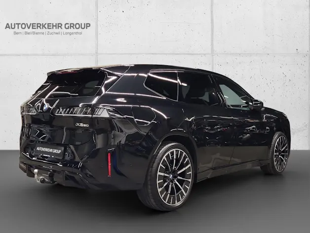 BMW iX3 50 xDrive M Sport