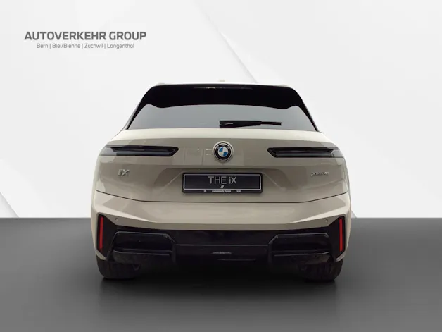 BMW iX xDrive45 M Sport Pro
