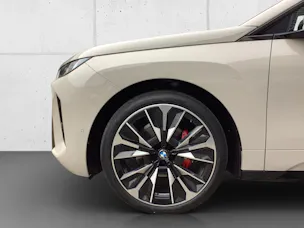 BMW iX xDrive45 M Sport Pro