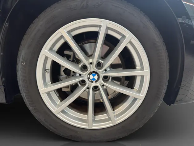 BMW 318i Touring