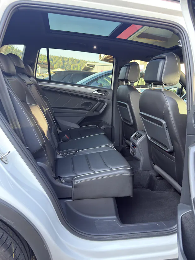 VW Tiguan Allspace 2.0 TDI SCR R-line DSG