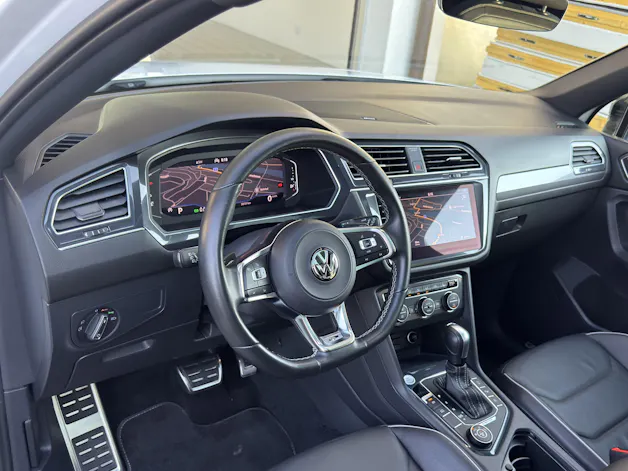 VW Tiguan Allspace 2.0 TDI SCR R-line DSG