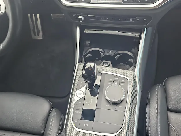 BMW 320e Tour. M Sport Steptr