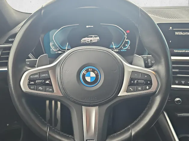 BMW 320e Tour. M Sport Steptr