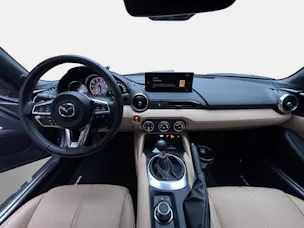 Mazda MX-5 2.0/184 Kazari