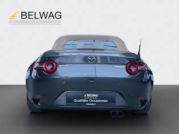Mazda MX-5 2.0/184 Kazari