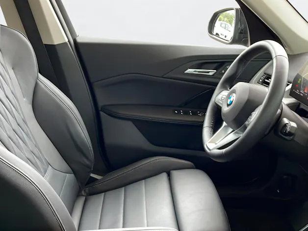 BMW X1 xDrive 23i 48V