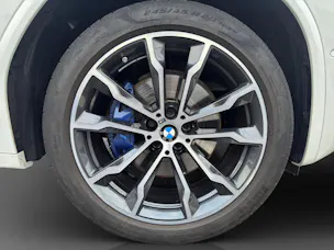 BMW X4 M40i