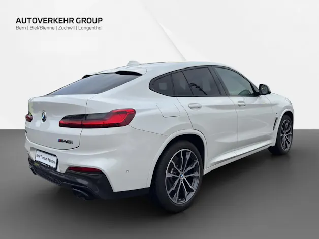 BMW X4 M40i