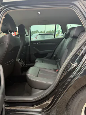 Škoda Octavia Combi 2.0 TDI Ambition 4x4 DSG