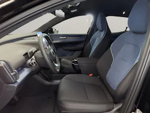 Volvo EX30 E60 Plus Swiss Black Edition