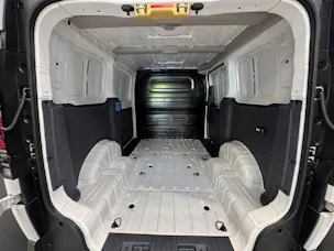 Kia PV5 Cargo 71.2 kWh Plus