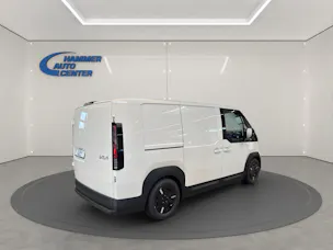 Kia PV5 Cargo 71.2 kWh Plus