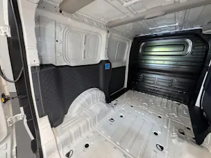 Kia PV5 Cargo 71.2 kWh Plus