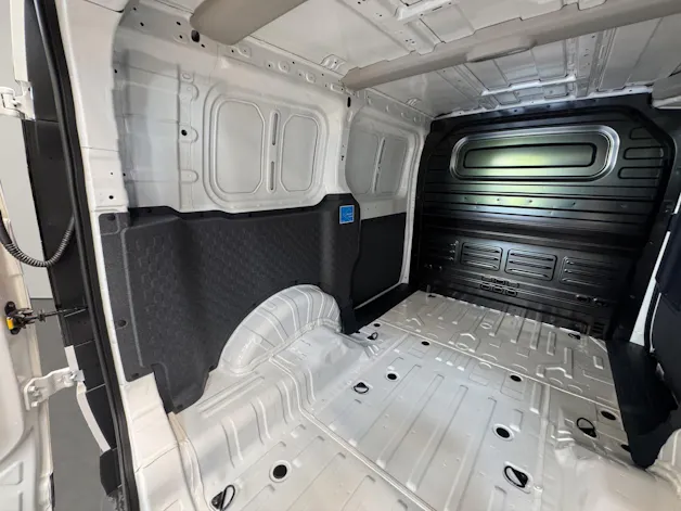 Kia PV5 Cargo 71.2 kWh Plus