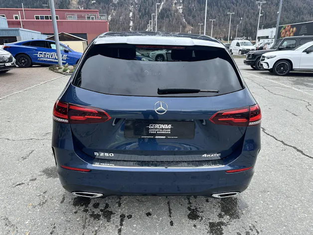 Mercedes-Benz B 250 AMG Line 4matic