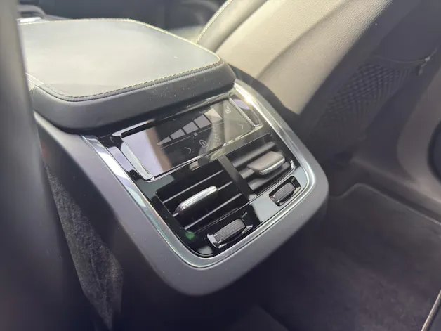 Volvo XC90 2.0/235 D5 R-Design 4x4