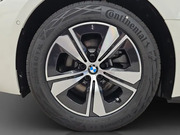 BMW i4 eDrive 40