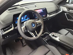 BMW iX2 xDrive 30 M Sport Pro