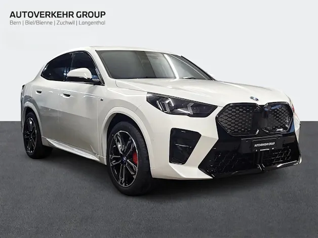 BMW iX2 xDrive 30 M Sport Pro