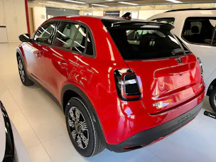 Fiat 600h Mild Hybrid Icon Swiss Edition