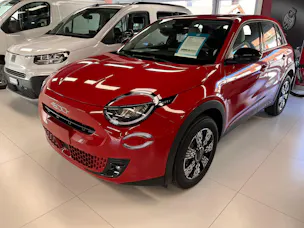 Fiat 600h Mild Hybrid Icon Swiss Edition