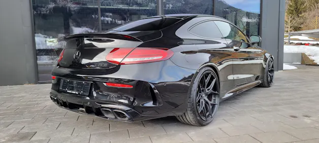 Mercedes-Benz C 63 S AMG