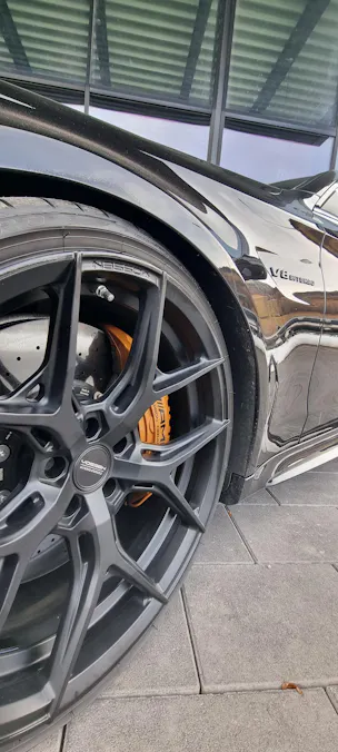 Mercedes-Benz C 63 S AMG