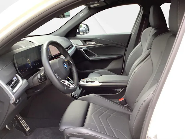 BMW iX2 xDrive 30 M Sport Pro