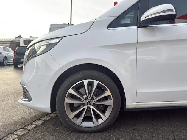 Mercedes-Benz V 300 d Avantgarde kurz 4matic Van