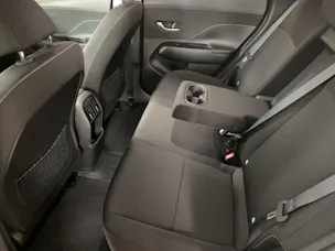 Hyundai Kona EV 65.4 kWh Premium / Amplia