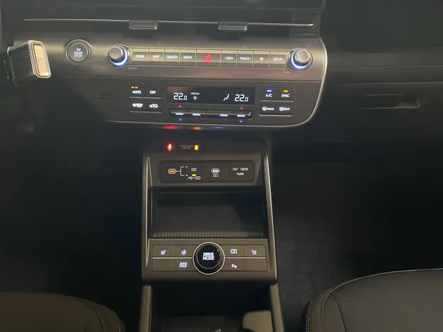 Hyundai Kona EV 65.4 kWh Premium / Amplia