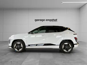 Hyundai Kona EV 65.4 kWh Premium / Amplia