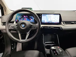 BMW 218d Active Tourer DKG