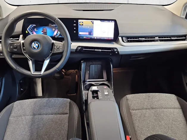 BMW 230e xDrive Active Tourer