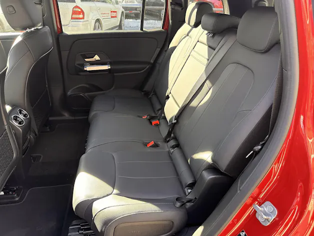 Mercedes-Benz EQB 350 Swiss Star Progressive 4matic