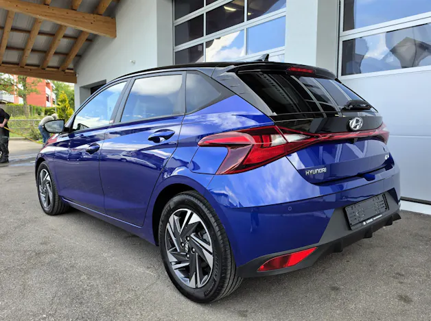 Hyundai i20 1.0 T-GDi Amplia DCT