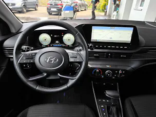 Hyundai i20 1.0 T-GDi Amplia DCT