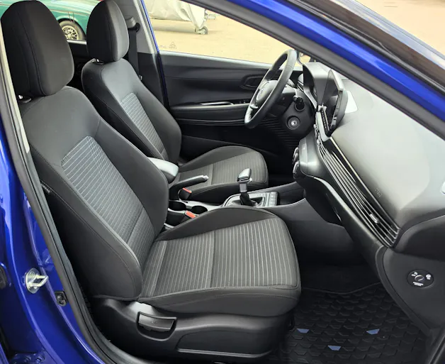 Hyundai i20 1.0 T-GDi Amplia DCT