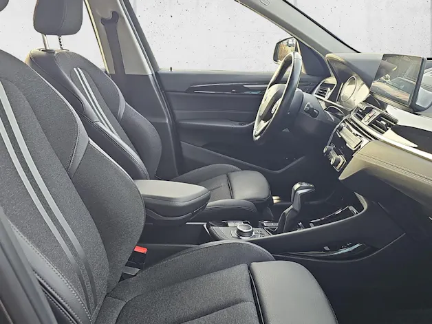BMW X1 xDrive 25e Sport Line