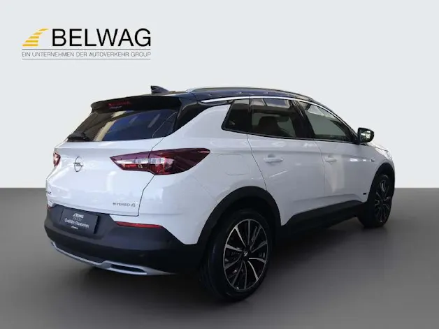 Opel Grandland X 1.6T/200 Ultimate Hybrid