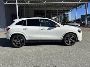 Mercedes-Benz GLA 220 AMG Line 4matic