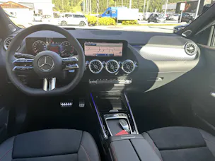 Mercedes-Benz GLA 250 Swiss Star AMG Line 4matic