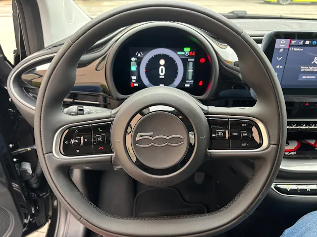 Fiat 500 electric 87 kW Swiss Edition