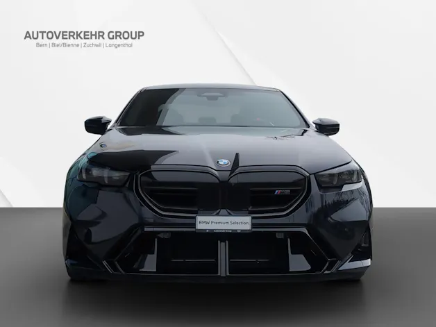 BMW M5 xDrive